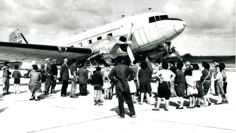 especial.El primer avi�n que aterriz� en Alvedro, el 13 de mayo de 1963