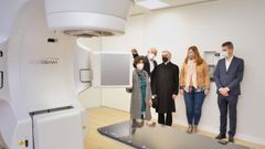 El presidente del grupo Recoletas, a la izquierda de la imagen, en una presentaci�n en Segovia