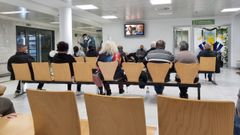Sala de espera del servicio de Urgencias en el hospital de Ourense.