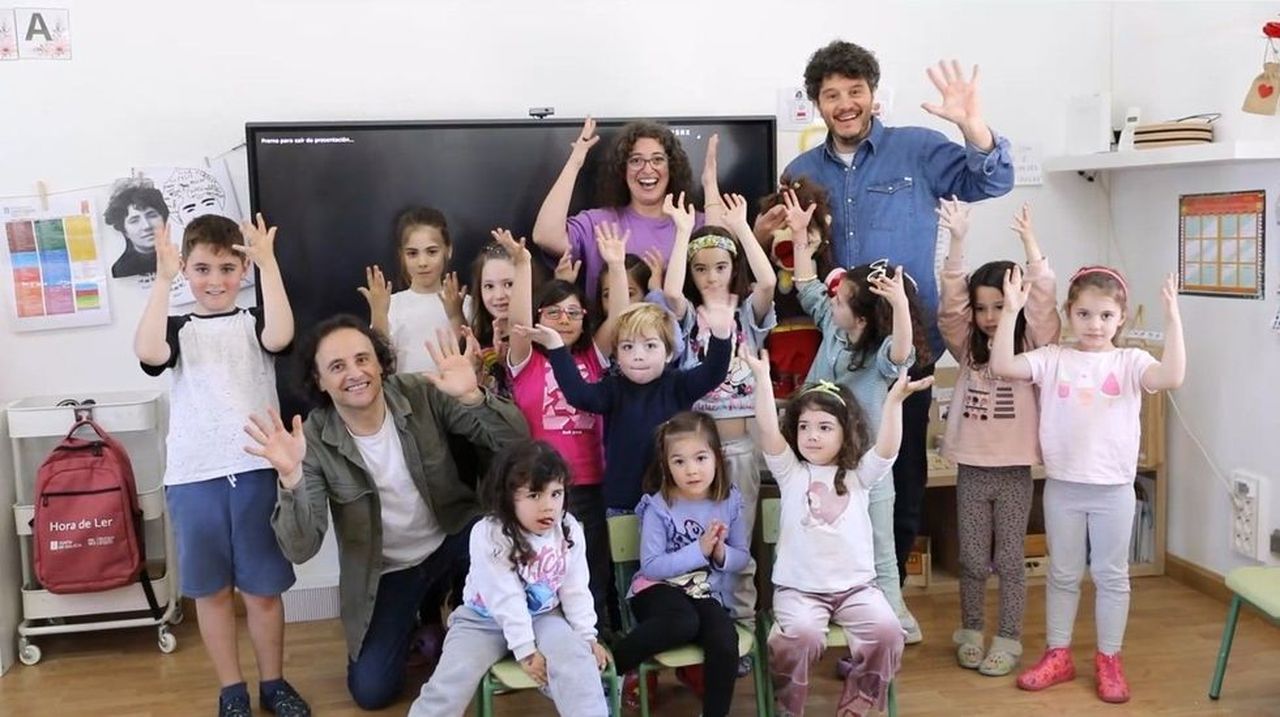 Touriñán apadrina una campaña para enseñar lengua de signos en aulas ...