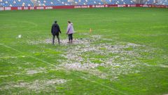 Mal estado del c�sped de Pasar�n tras el temporal de lluvias de hace unas semanas 