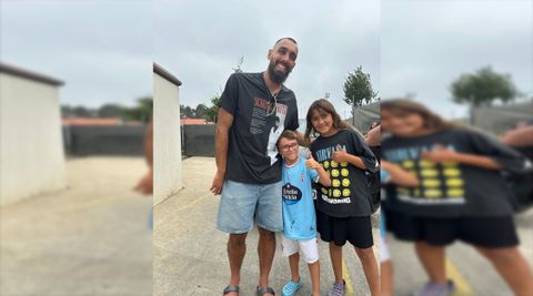 Borja Iglesias es otro de los futbolistas preferidos de Ian.