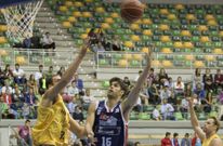 Santi Yusta fue el m�s inspirado del Obradoiro en ataque, con 19 puntos en su haber. 