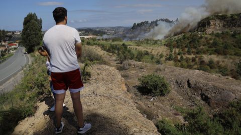 Incendio forestal en Culleredo