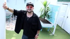 Aykan Akg�n da clases de bachata y de salsa en Boiro asiduamente