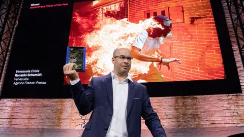 El fotoperiodista venezolano Ronaldo Schemidt, ganador del World Press Photo 2018