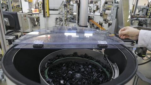 Interior de la planta de Telev�s en Santiago.
