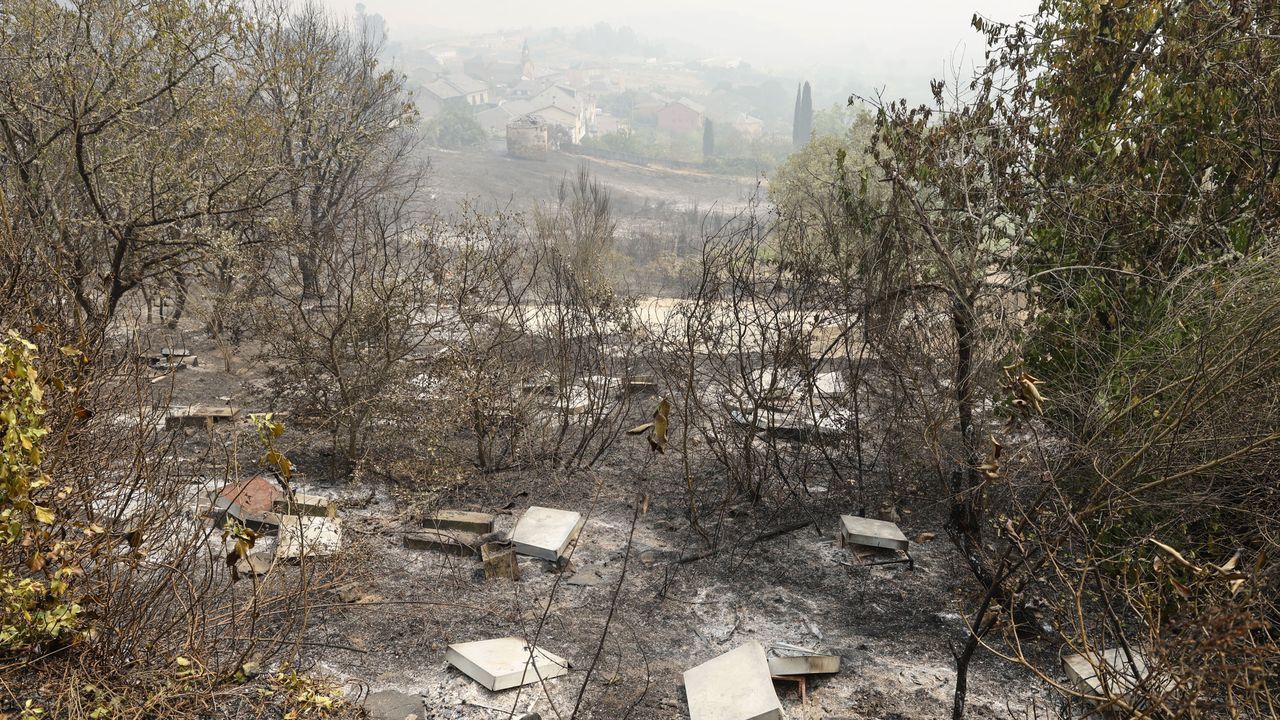 El incendio de Larouco supera ya las 30.000 hectáreas arrasadas