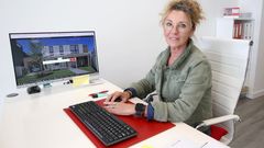 Camila  Fern�ndez, gerente de la inmobiliaria O Cruceiro