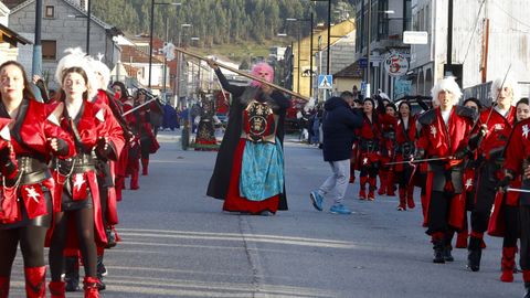 O desfile de Meis, o m�is madrugador da comarca