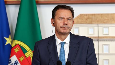 El primer ministro portugu�s, Lu�s Montenegro, durante la comparecencia de este mi�rcoles de la primera ministra italiana, Giorgia Meloni.