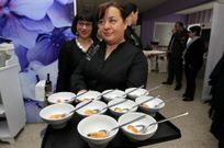 Dos pinchos de mejill�n permitieron abrir el apetito. 