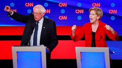 Samders y Warren, durante un momento del debate