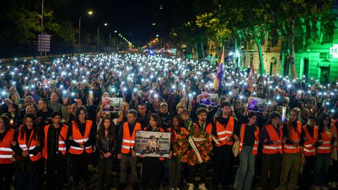 Cientos de personas recorrieron las calles de Madrid entre la Puerta del Sol y la que fue la vivienda de Maricarmen Abascal. 