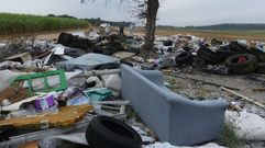 Vertedero incontrolado en Coeses