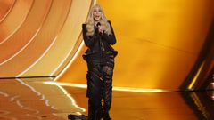 Cher, en los premios Grammy