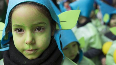 Presentaci�n de la Mikaeli�a y del bus de la Mikaela en Bu�o