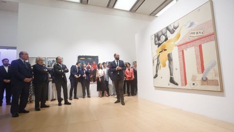El presidente de Abanca, Juan Carlos Escotet, durante la inauguración de la muestra