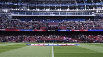 El Camp Nou, en el entrenamiento del Barcelona celebrado a puertas abiertas.