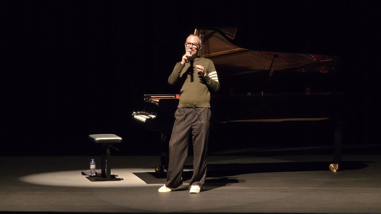 Rhodes en concierto