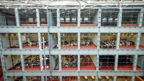 Ex�menes de las pruebas de acceso a la universidad en Barcelona.