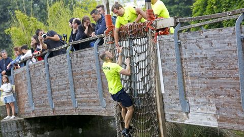 Pruebas de la Gladiator Race en la isla de las esculturas de Pontevedra