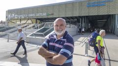 Carlos Abelln, experto ferroviario que dirigi el Museo del Ferrocarril en Madrid y que preside la delegacin espaola de la Asociacin Europea de Ferroviarios, analiza la nueva estacin de tren de Santiago