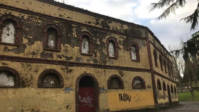 Plaza de toros de Oviedo