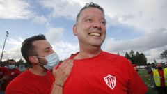 Ricardo viviu unha tarde euf�rica o domingo no Carral, un merecido premio � s�a traxectoria