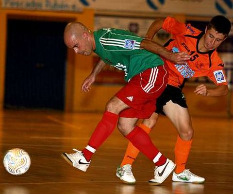 Delgado realiz� muchas pruebas y el Burela sufri� para ganar.