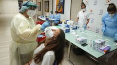 El cribado que se inici� este jueves en la sala Nauta de Sanxenxo est� dirigido al grupo de 16 a 35 a�os que lo hayan solicitado