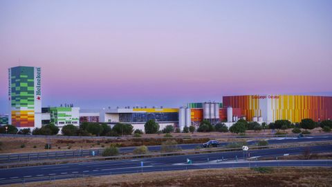 Instalaciones de las plantas de Heineken y de la firma Cruzcampo