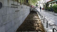 Las antiguas fuentes, convertidas en parterres.