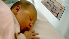 La peque�a Naila vino al mundo el �ltimo d�a del mes de agosto en el hospital de Barbanza