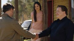 Elena Anaya y Brendan Fraser, en �Professionals�