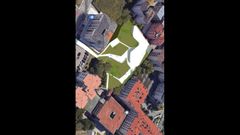 As� ser� la plaza p�blica que ocupar� la cubierta del pabell�n de Monte Porreiro, seg�n una infografia distribuida por el Concello de Pontevedra