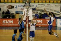 El Club Vigo se ha sobrepuesto a importantes problemas tanto econ�micos como deportivos.