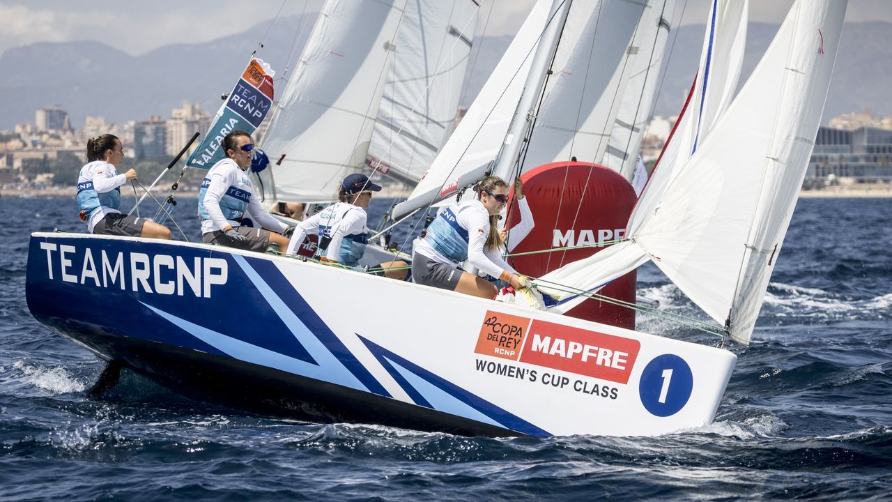 La flota femenina desplegará sus velas en la Copa del Rey Mapfre con 14 equipos para el título de la Women s Cup