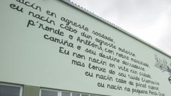 Mural en un exterior del instituto Eduardo Pondal de Ponteceso