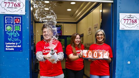 Avenida Camelias, 110. Los responsables vendieron nueve boletos del segundo premio; 1,1 millones de euros en total. Tambi�n vendieron cuatro d�cimos de un cuarto premio, logrando sumar otros 80.000 a su dotaci�n.