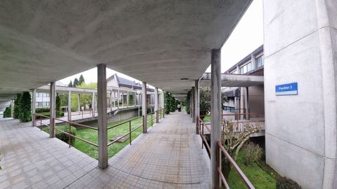 La estructura de la Facultade de Veterinaria, con depedencias repartidas en pabellones, eleva el gasto en calefaccin