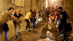 El fuego ya entr� en Vigo en el 2017 procedente de los montes de las parroquias, con varios cientos de evacuados aquella noche.