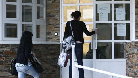 Centro salud de Seoane do Courel, en la parte norte del municipio