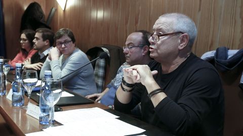 A la derecha, Benjamn Escontrela, el responsable poltico de la residencia en una foto de archivo