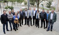 Rueda fue recibido por el alcalde de Ver�n y por el resto de candidatos del PP en la comarca. 