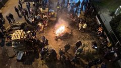 Los trabajadores del campo, el domingo a �ltima hora, dispuestos a pasar otra noche en la  N-120