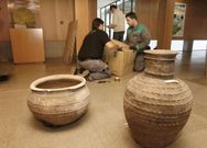 Imagen de la retirada de las piezas oleiras en diciembre del 2011. 