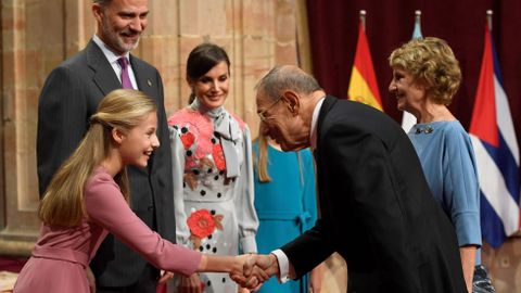 Leonor saluda a Solana