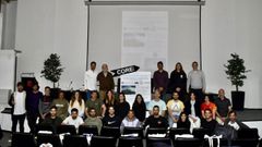 Profesorado y alumnado del primer posgrado mundial en surfing