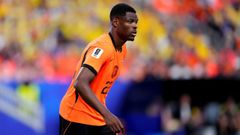 Denzel Dumfries, durante un partido en el Mundial con Pa�ses Bajos